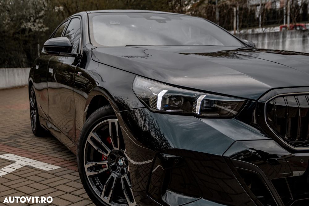 BMW 5 Series 2023 — imagine 6