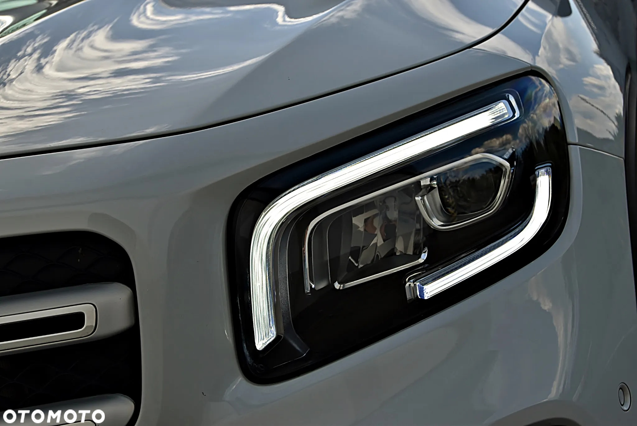 Mercedes-Benz GLB 200 7G-DCT - 11