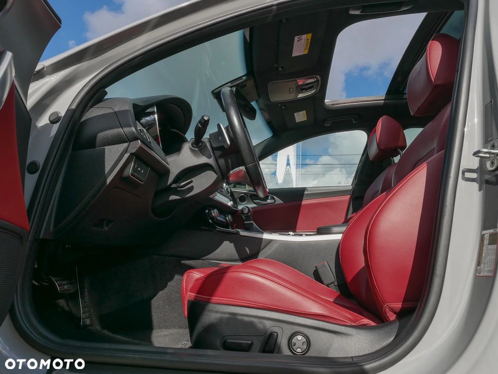 Kia Stinger 3.3 T-GDI V6 GT AWD - 15