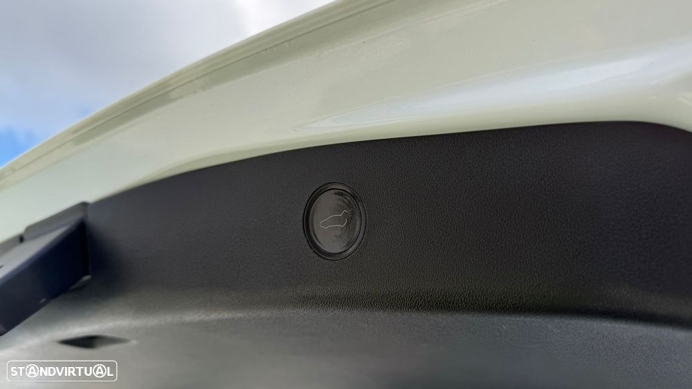 Tesla Model 3 Tração Traseira - 12