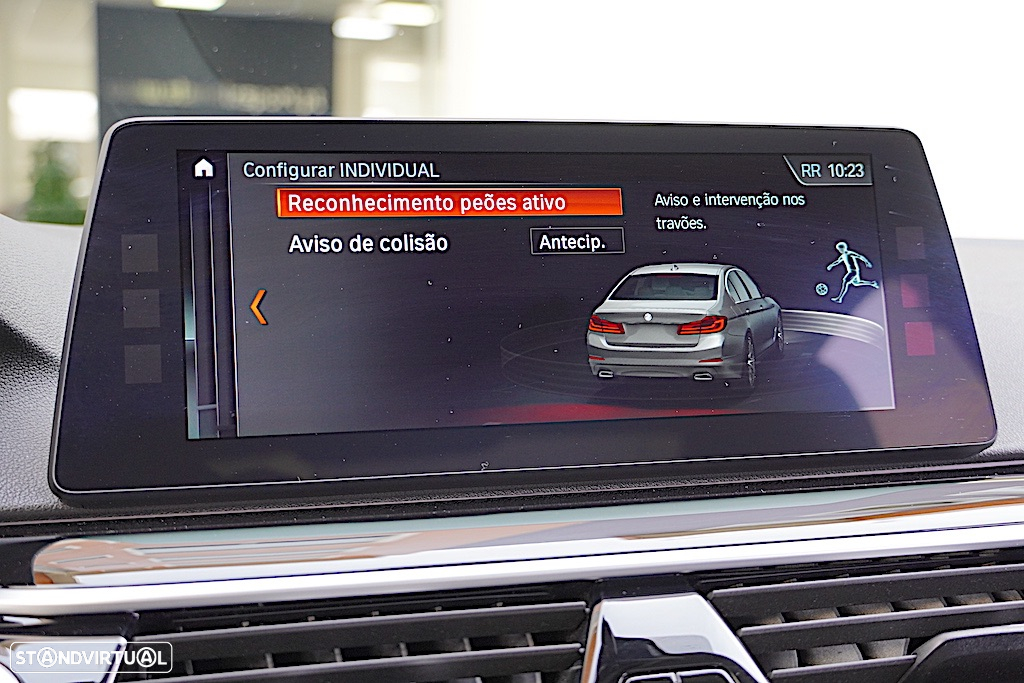 BMW 520 d Auto - 40