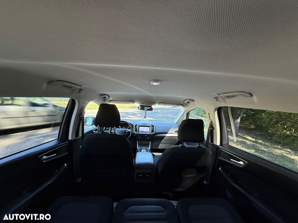 Ford S-Max - 6
