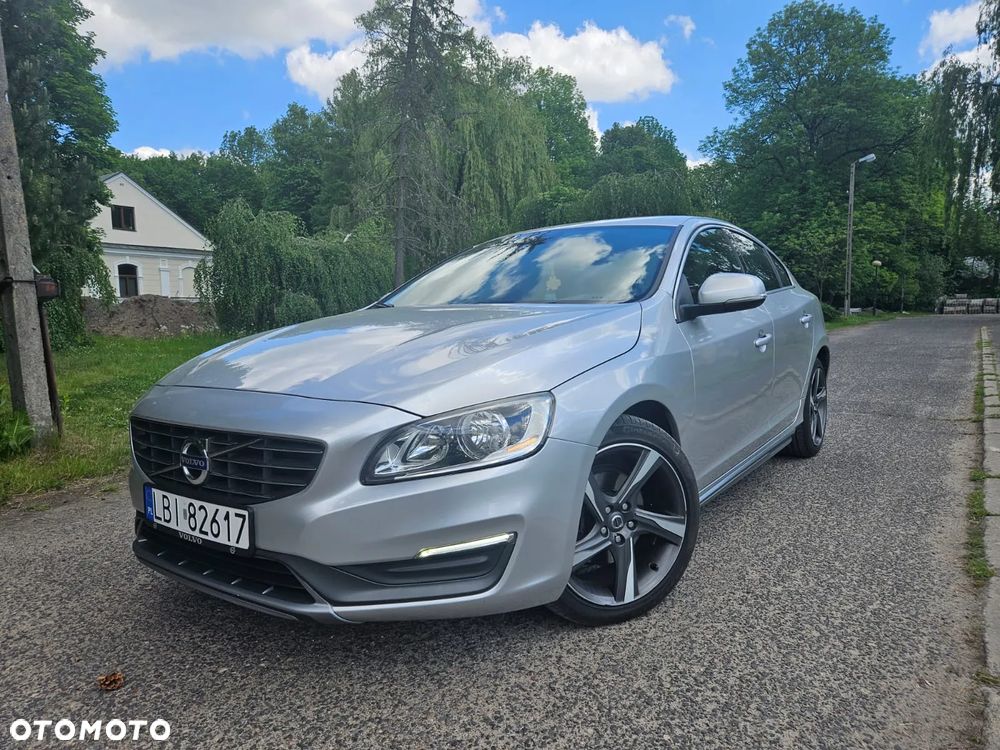 Volvo S60 - 1