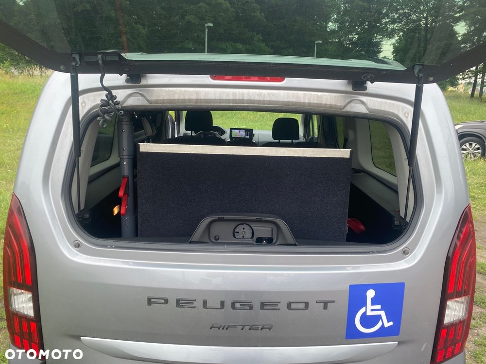 Peugeot Rifter 130 L1 EAT8 GT - 27