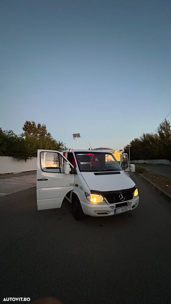 Mercedes-Benz Sprinter - 19