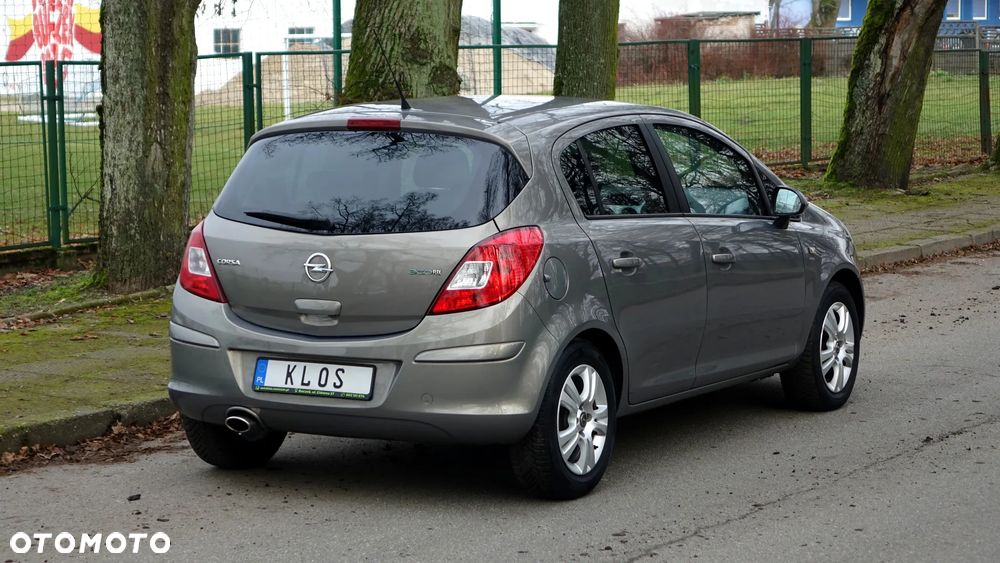 Opel Corsa 1.2 16V Innovation 110 Jahre - 29