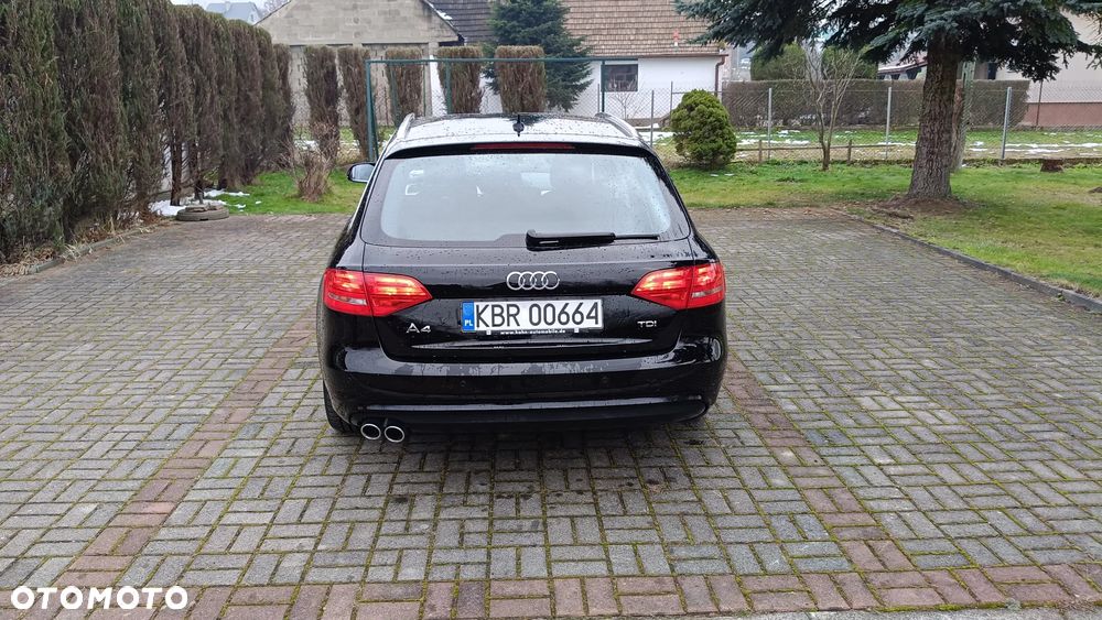 Audi A4 Avant 2.0 TDI DPF clean diesel Ambiente - 4