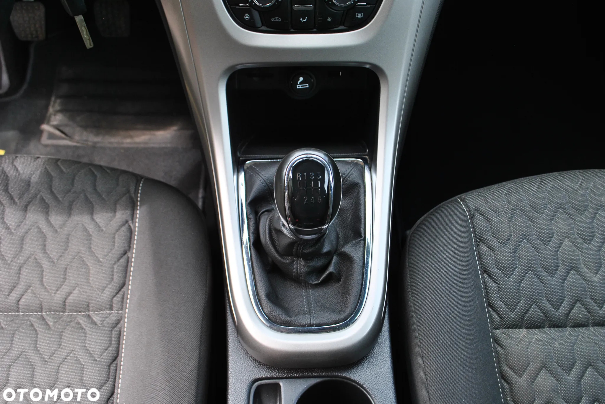 Opel Astra 1.4 Turbo Sports Tourer Exklusiv - 18