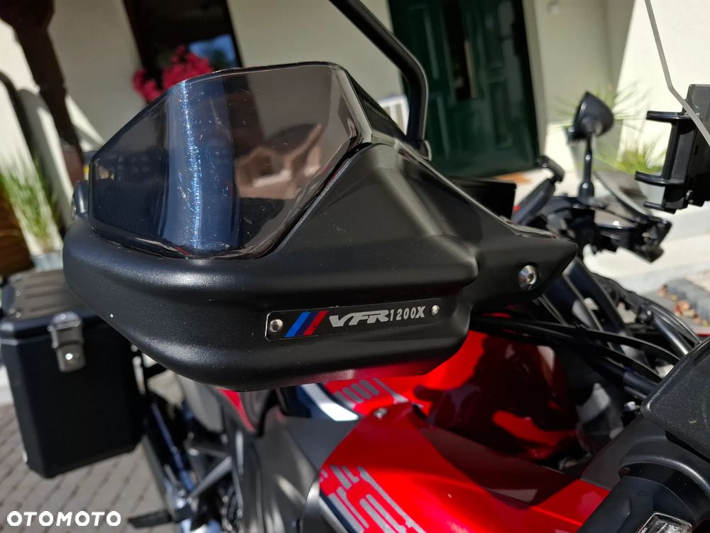 Honda VFR - 15