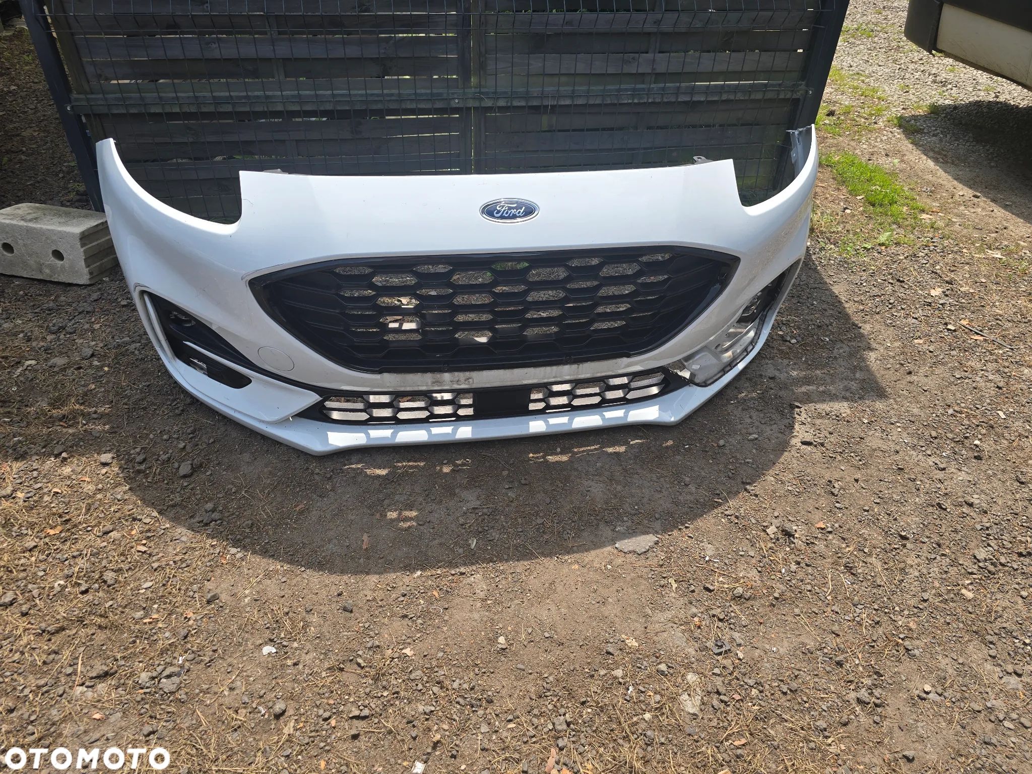 Ford puma st line zderzak przód bez dziur - 1