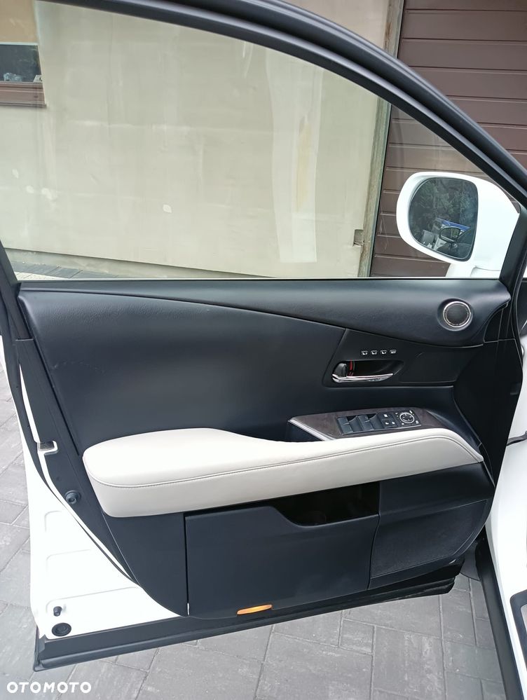 Lexus RX - 13
