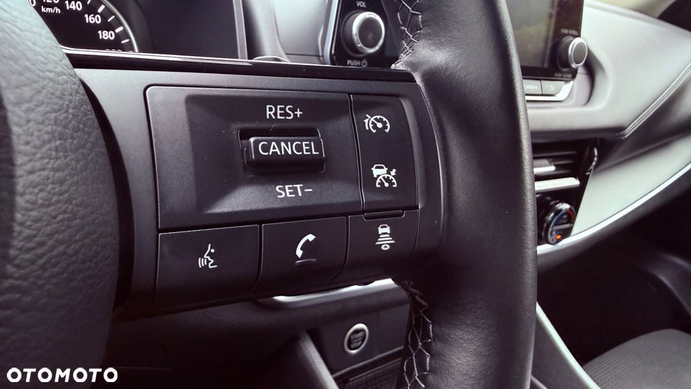 Nissan Qashqai 1.3 DIG-T MHEV Xtronic N-Connecta - 32