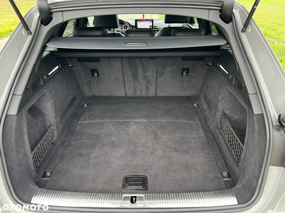 Audi A4 Avant 40 TDI S tronic - 14