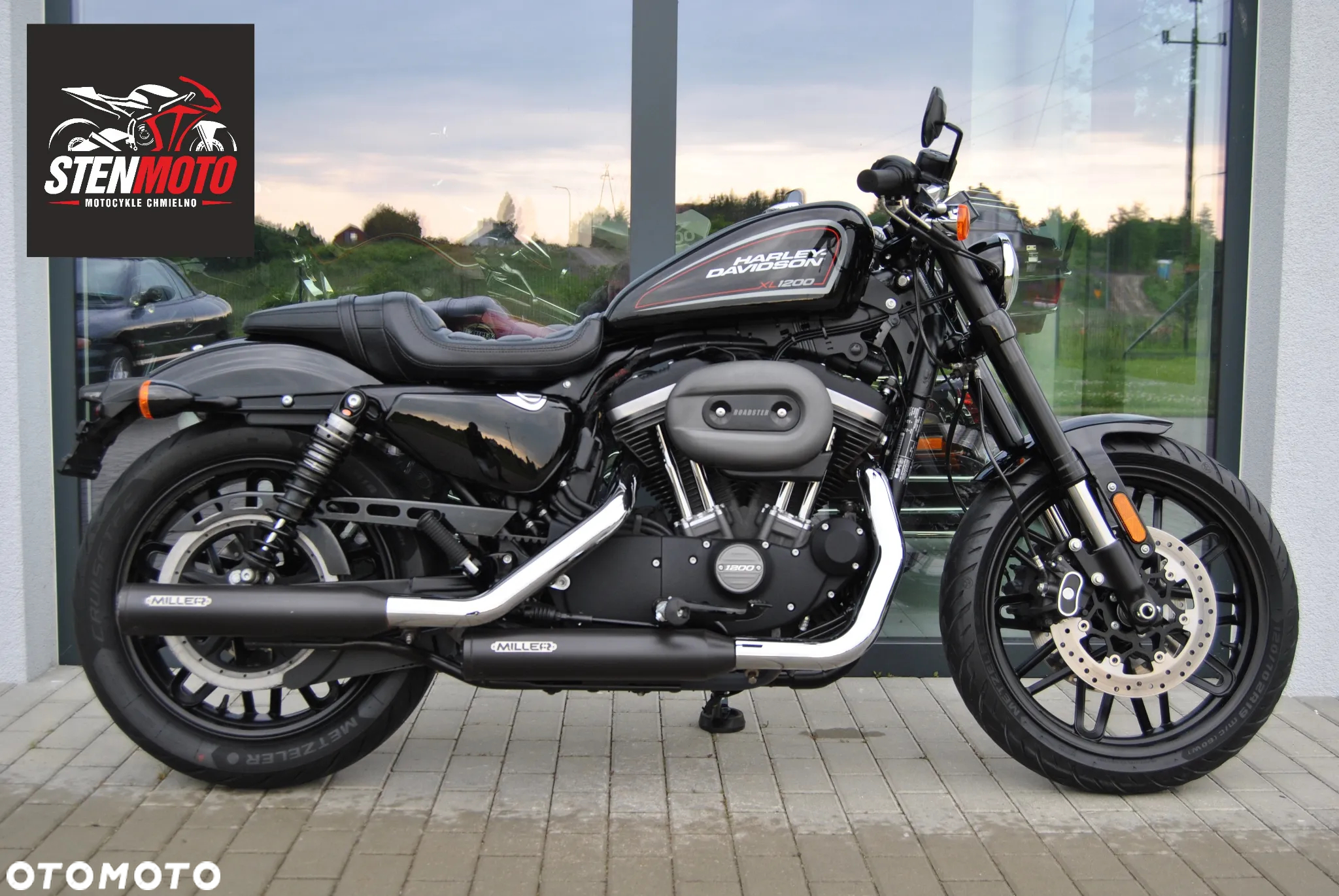 Harley-Davidson Sportster Roadster 1200R - 2