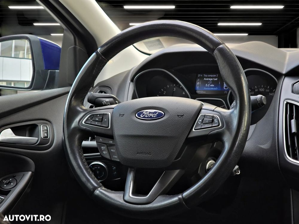 Ford Focus 1.5 TDCi DPF Start-Stopp-System Business - 27