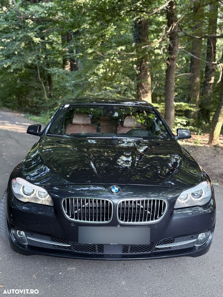BMW Seria 5 525d xDrive AT - 4