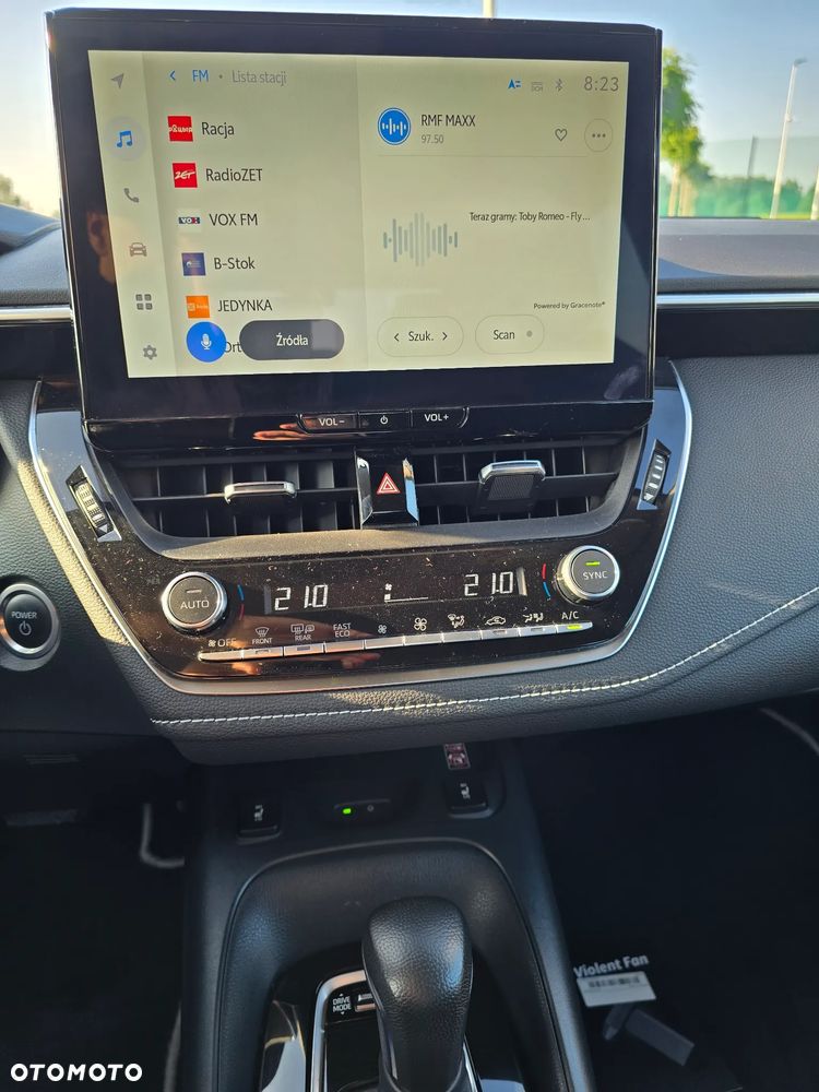 Toyota Corolla - 10