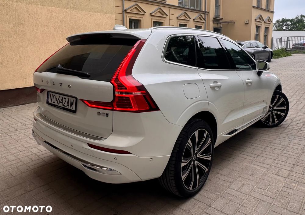 Volvo XC 60 B5 B AWD Plus Bright - 7
