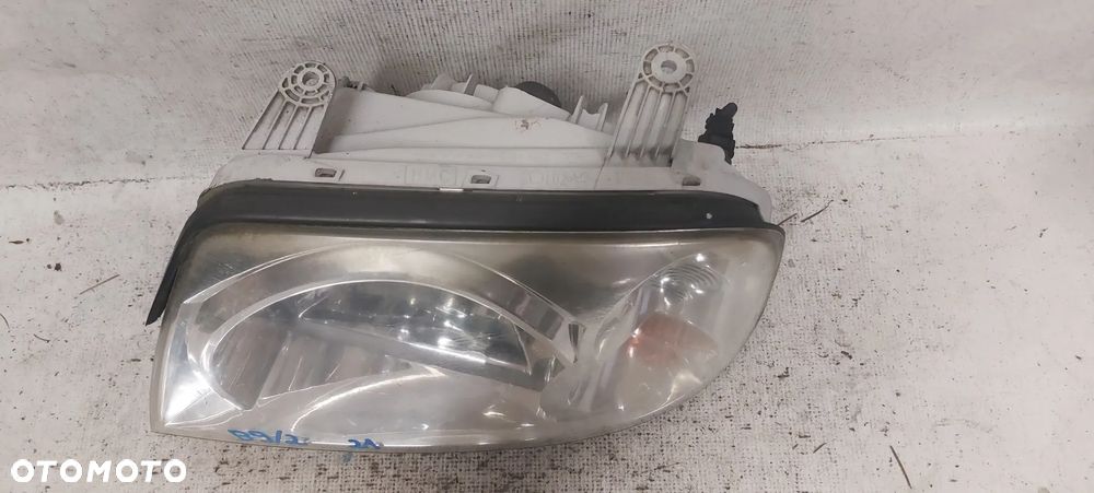 .  PRZOD PRZEDNIA LAMPA LEWA HYUNDAI ATOS PRIME - 3
