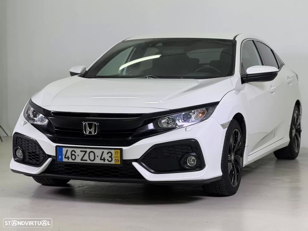 Honda Civic 1.0 i-VTEC Executive Premium - 11