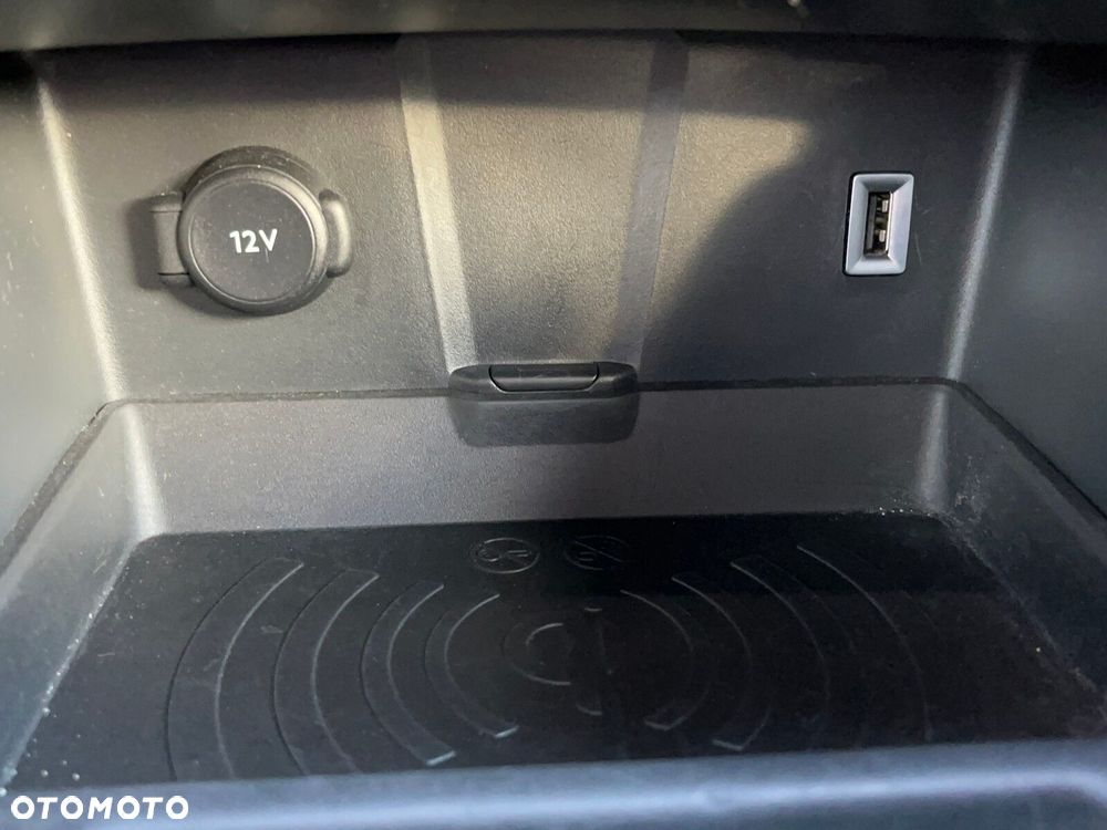 DS Automobiles DS 7 Crossback 1.6 PureTech So Chic - 26