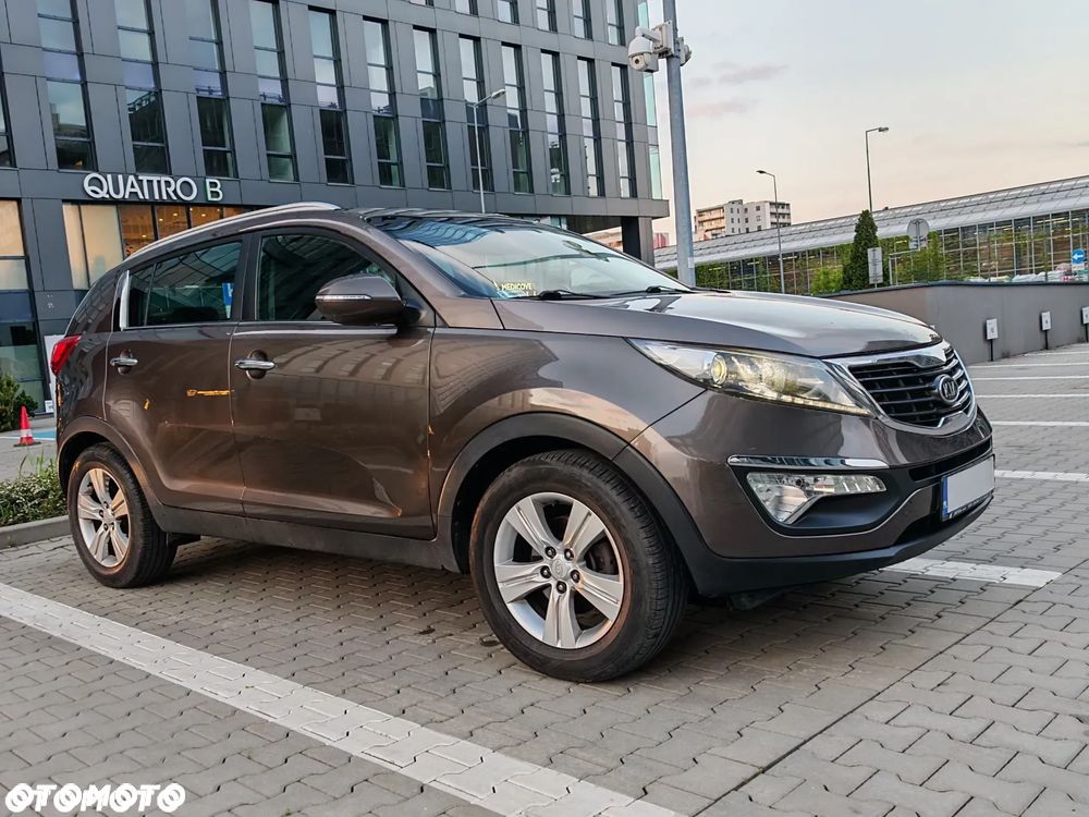 Kia Sportage 2.0 L - 3