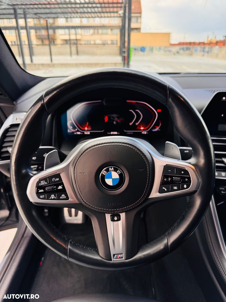 BMW Seria 8 - 17