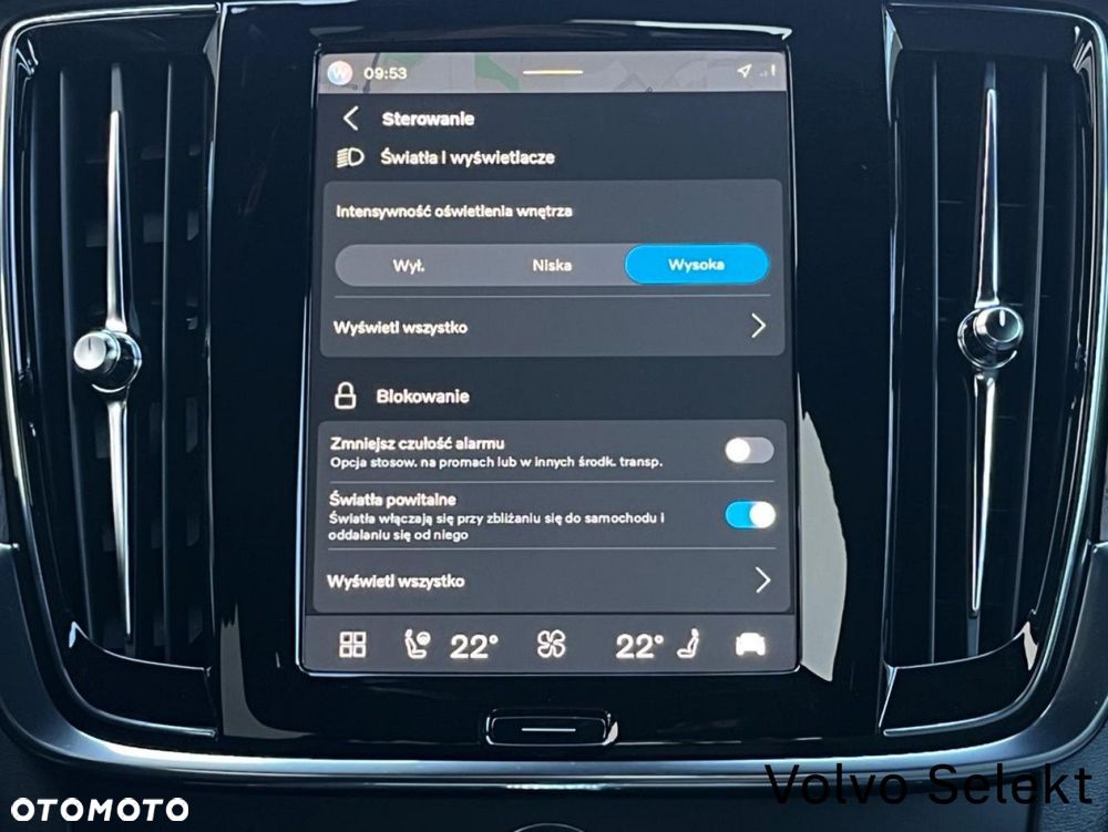 Volvo V90 Cross Country - 22