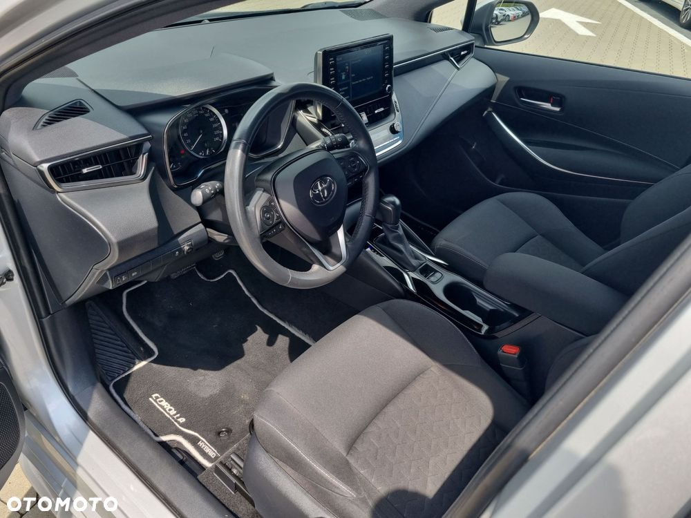 Toyota Corolla 2.0 Hybrid Comfort - 13