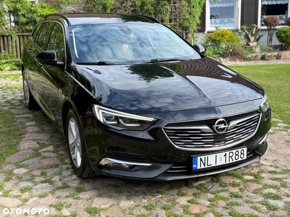 Opel Insignia - 1