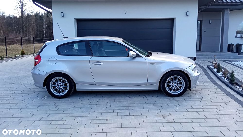 BMW Seria 1 116d - 11