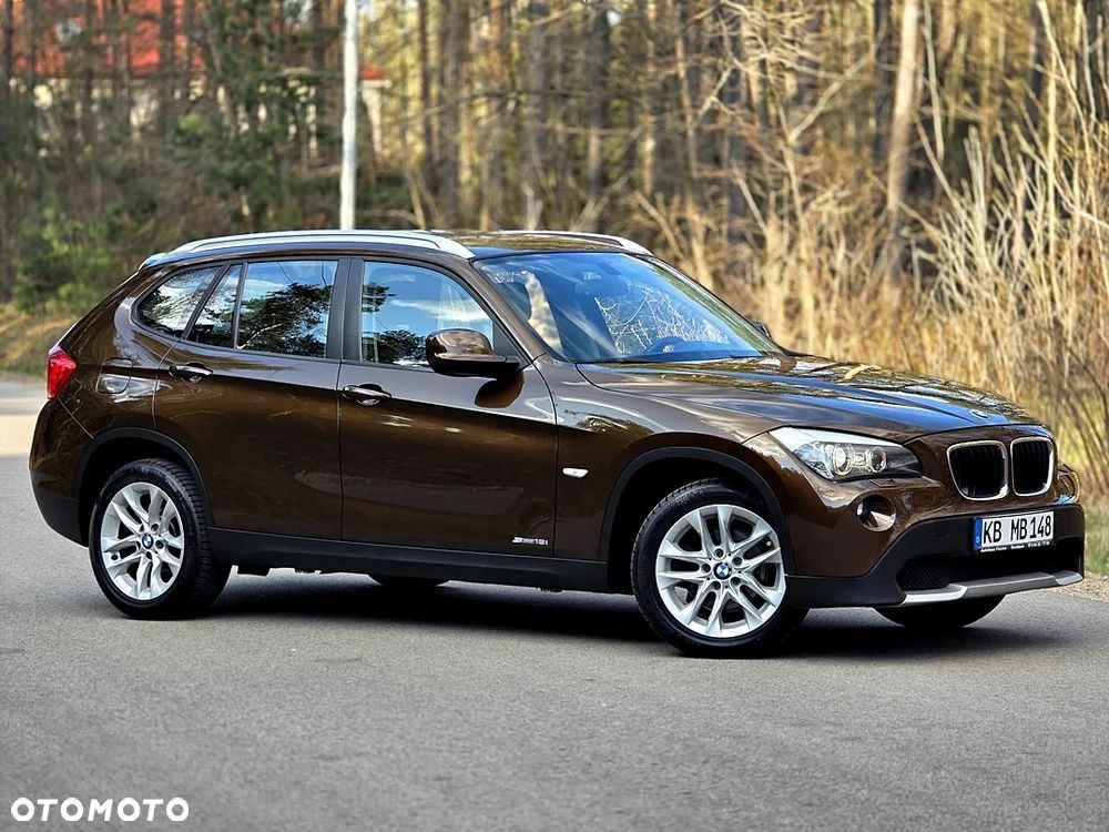BMW X1 sDrive18i xLine - 11