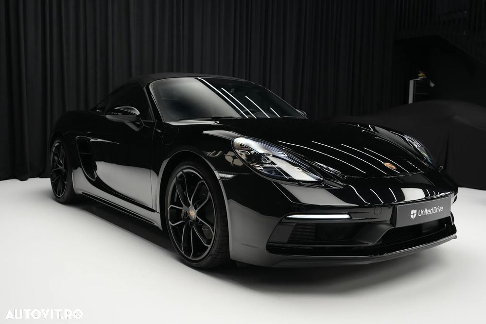 Porsche Boxster 718 PDK - 3