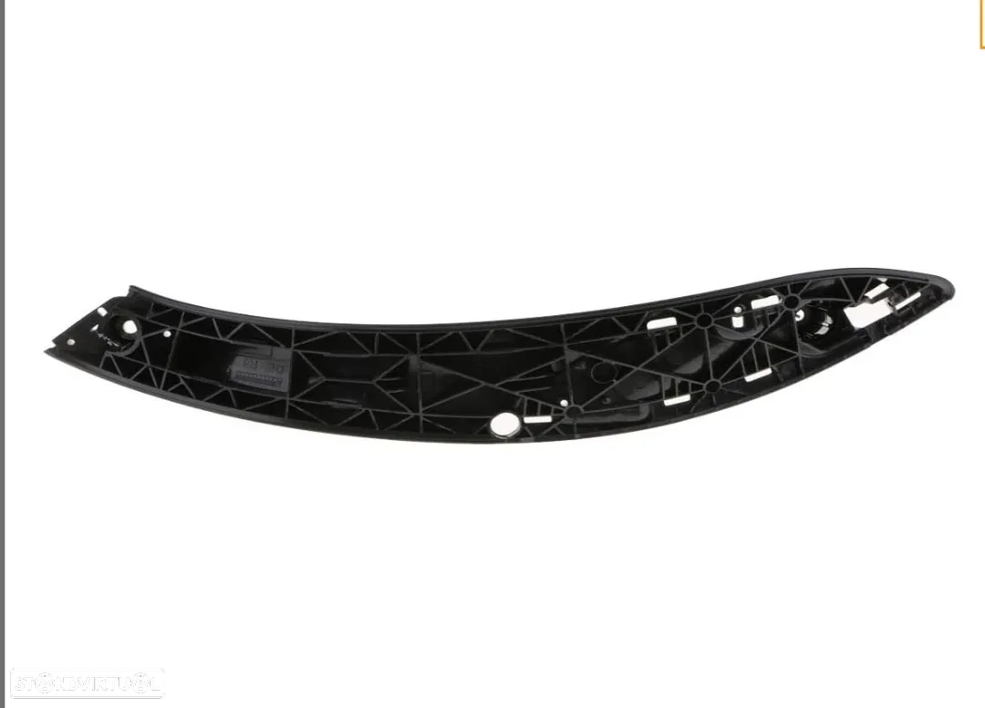 Puxador BMW Serie 3 F30 F31 - Frente Esquerdo Preto - 2