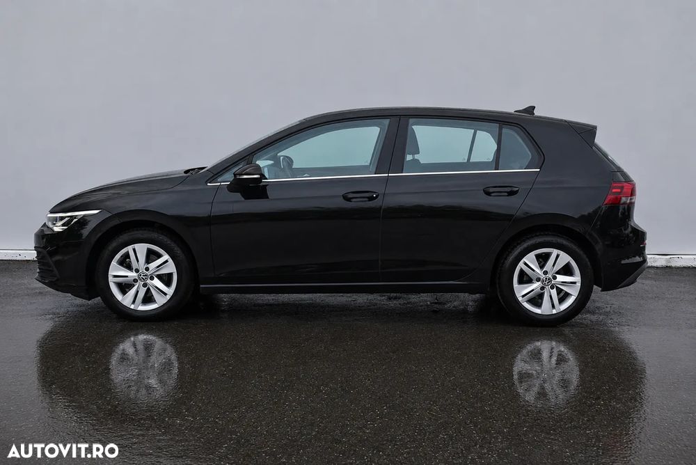 Volkswagen Golf 1.0 eTSI DSG MHEV Life - 8