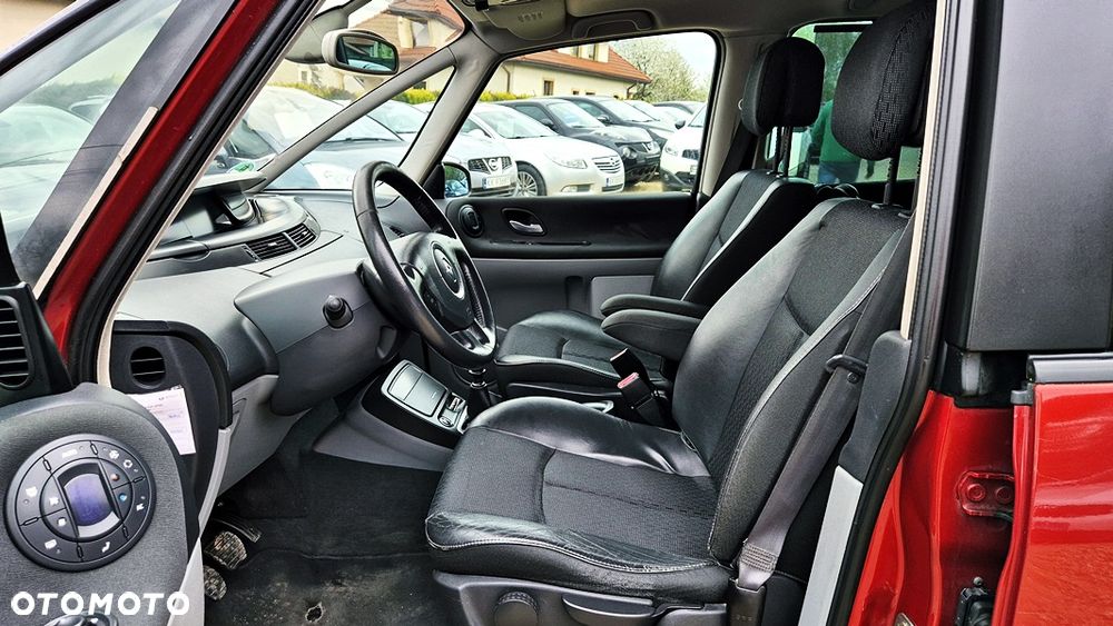 Renault Espace 2.0 Initiale - 29