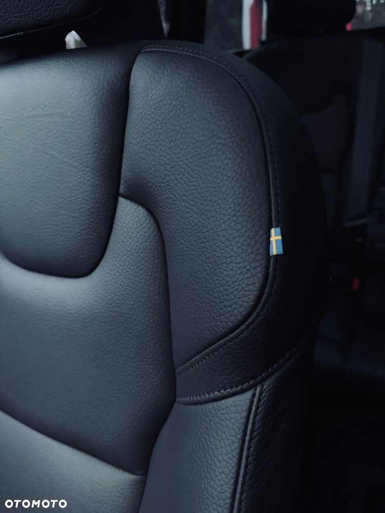 Volvo V90 T8 Recharge AWD Geartronic Inscription - 23