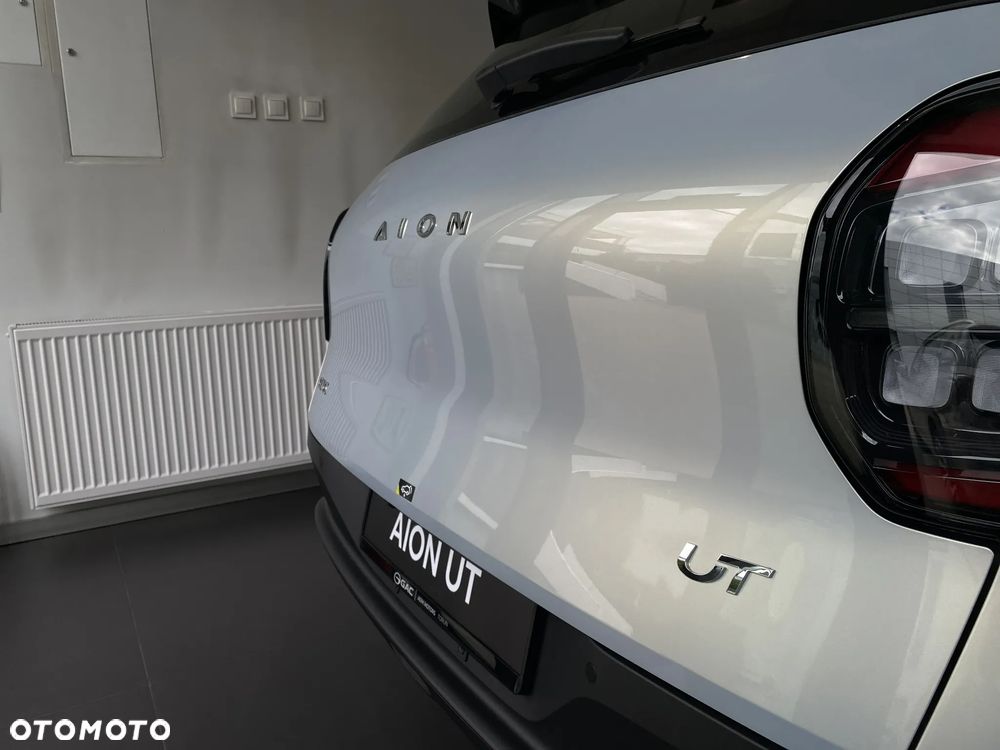 GAC AION UT - 39