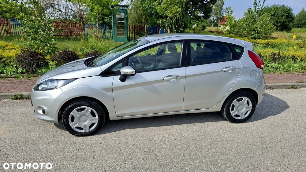 Ford Fiesta 1.25 Champions Edition - 6