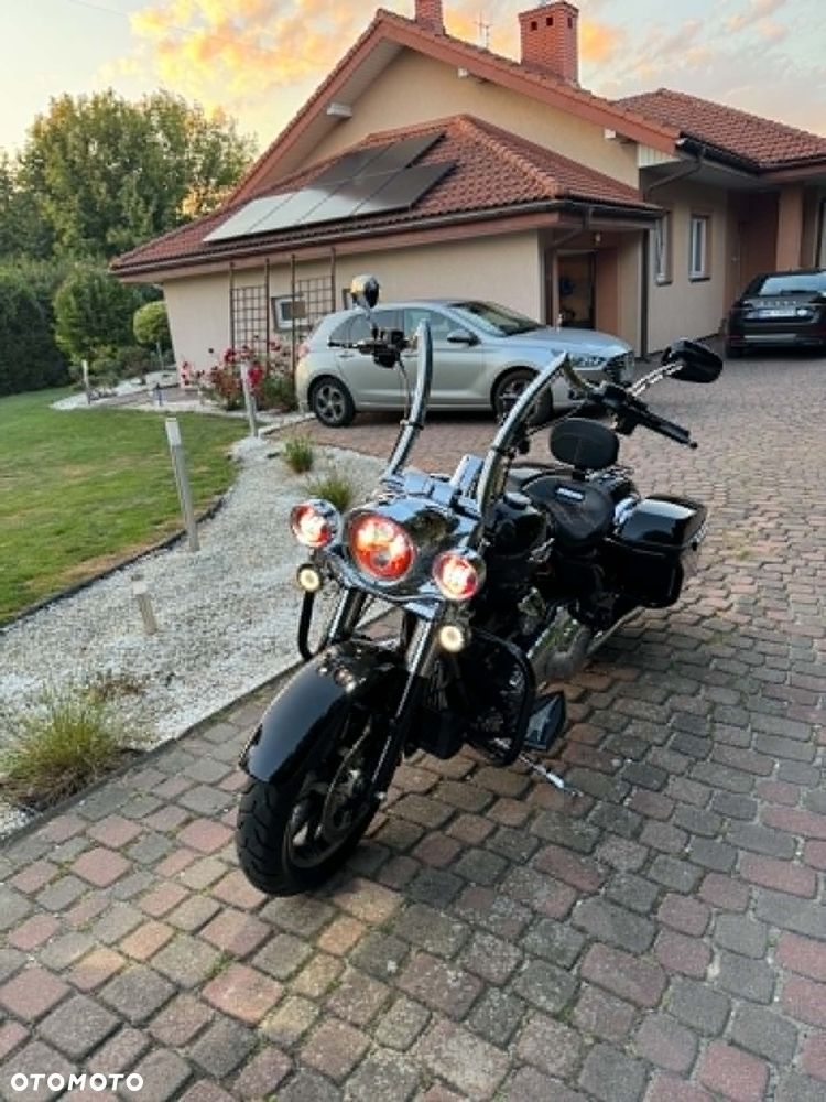 Harley-Davidson Touring Road King - 1