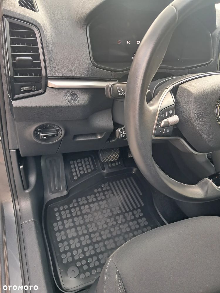 Skoda Karoq 1.5 TSI ACT Selection DSG - 15