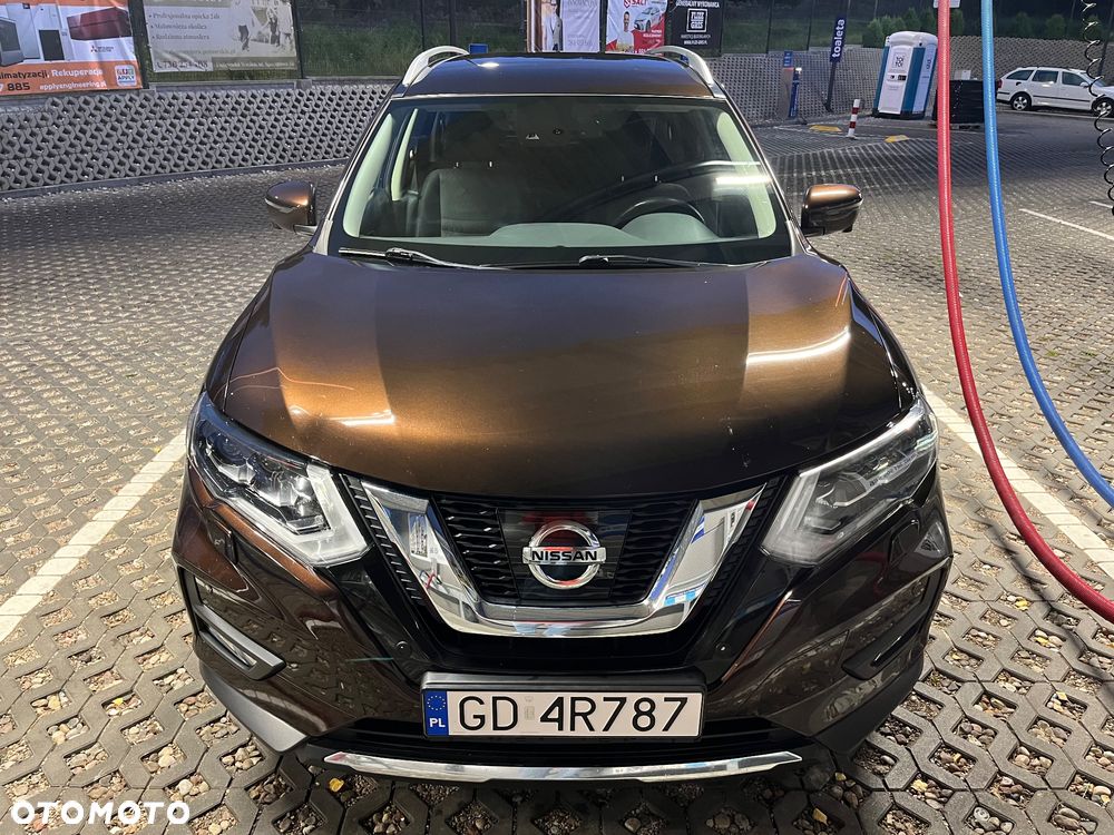Nissan X-Trail 1.6 DIG-T N-Connecta 2WD - 2