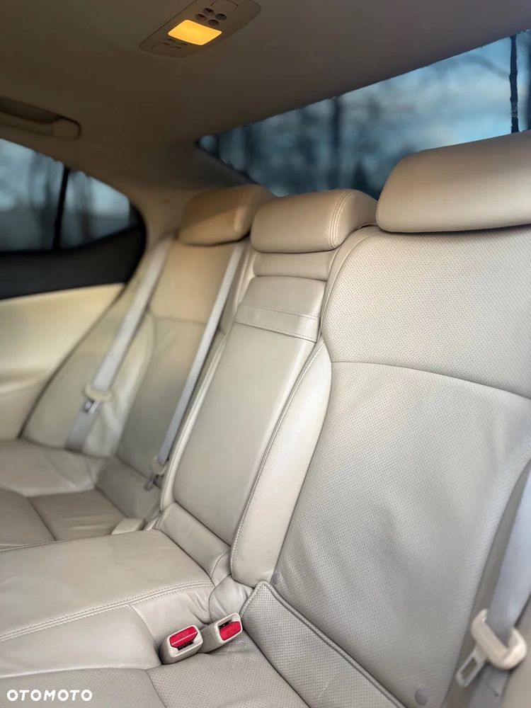 Lexus IS 220d Luxury Line - 7