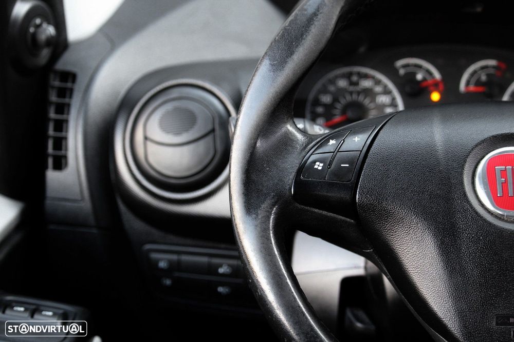 Fiat Qubo 1.3 M-Jet - 21