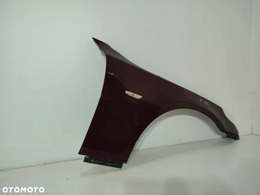BŁOTNIK PRAWY PRZEDNI BMW 5 E60 E61 03-10 A39/3 - 2