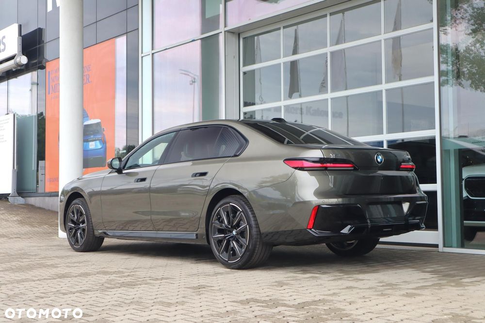 BMW Seria 7 - 4