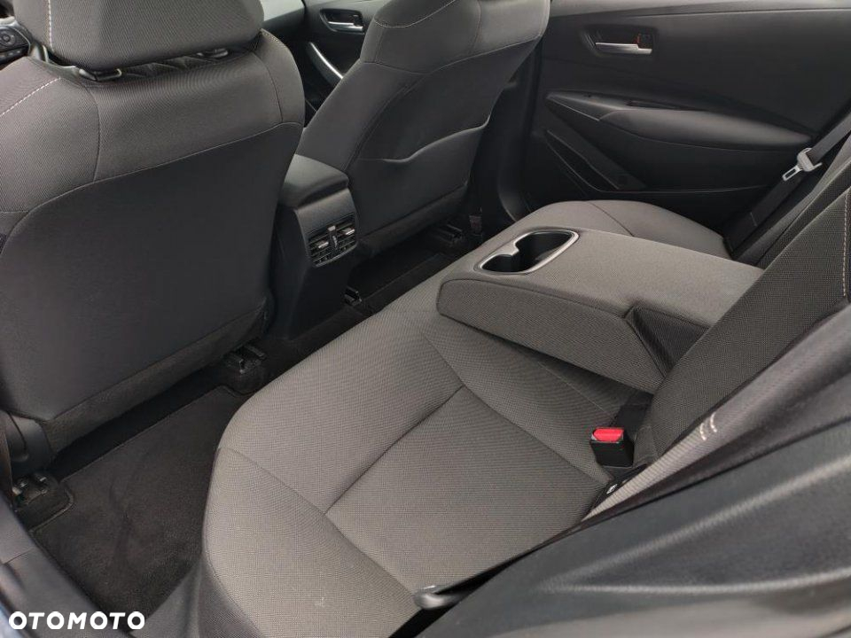 Toyota Corolla - 11