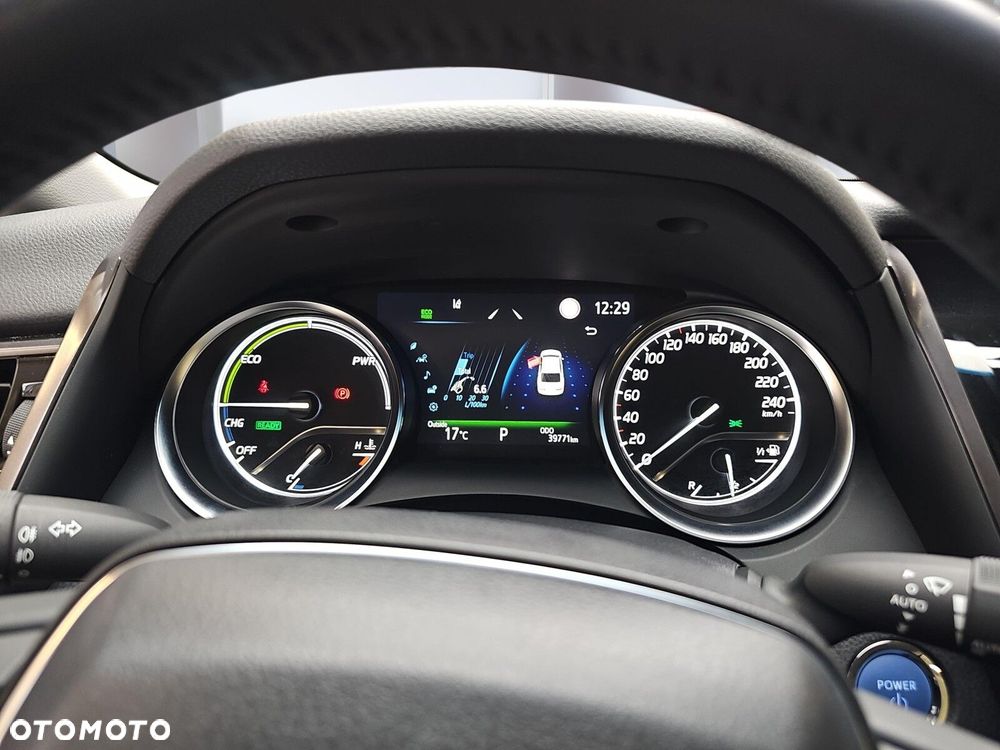 Toyota Camry 2.5 Hybrid Comfort CVT - 16