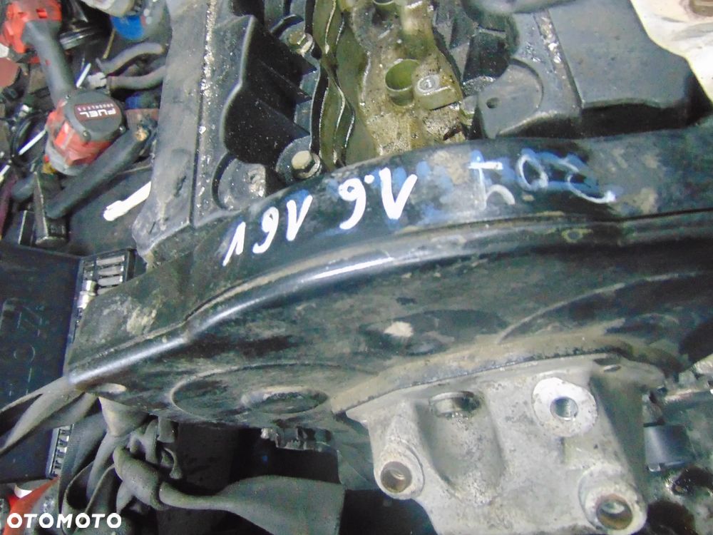 Silnik Peugeot 307 1,6 16 v NFU - 8