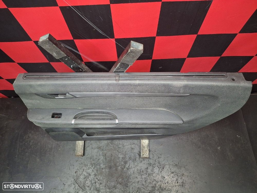 Quartela Trás Direita Mercedes-Benz R-Class (W251, V251) - 4